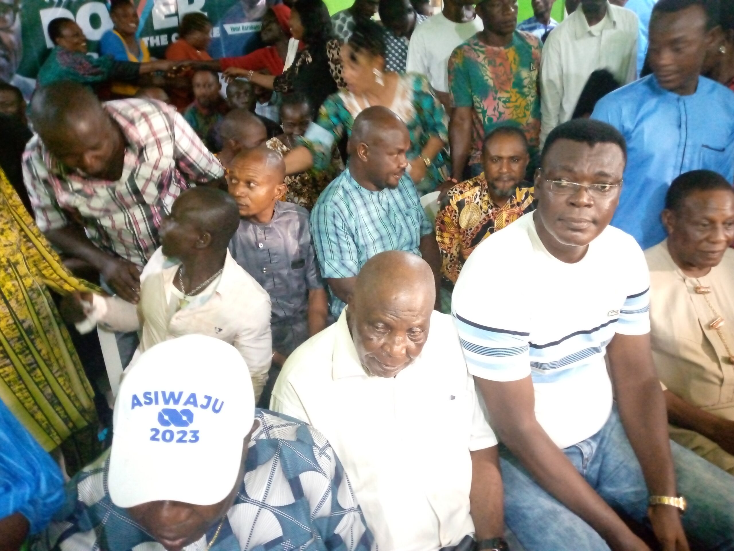 Pastor Reuben Inaugurate's 105 Ward Coordinators, Charges Them To Woo Voters For Tinubu & All Other APC Candidates Ahead of 2023 General Elections.