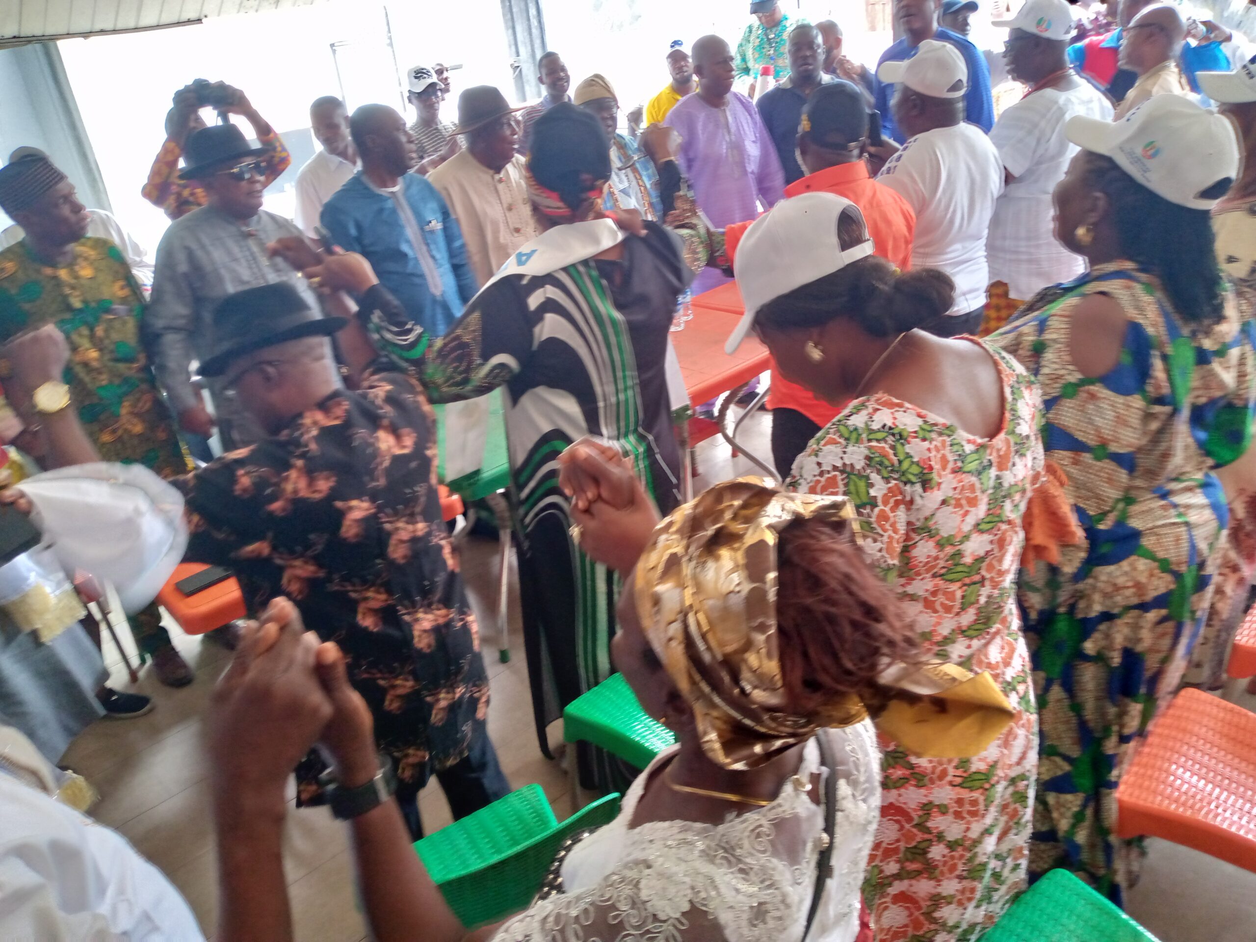 APC Chairman Warri South Local Government Area Delta State Lauds Pastor Reuben, Says Reuben's Works Across The South South States To Offer Effortless Victory to APC in 2023