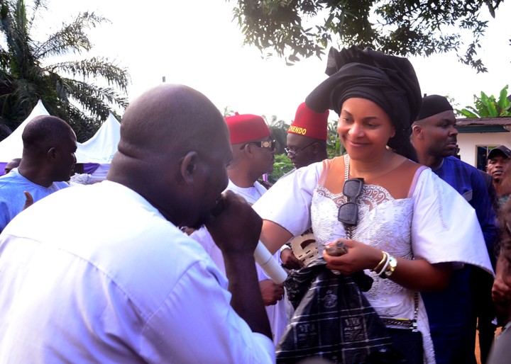 Maduka Buries Mother-In-Law In Imo, Pledges Befitting Home For Catholic Priests