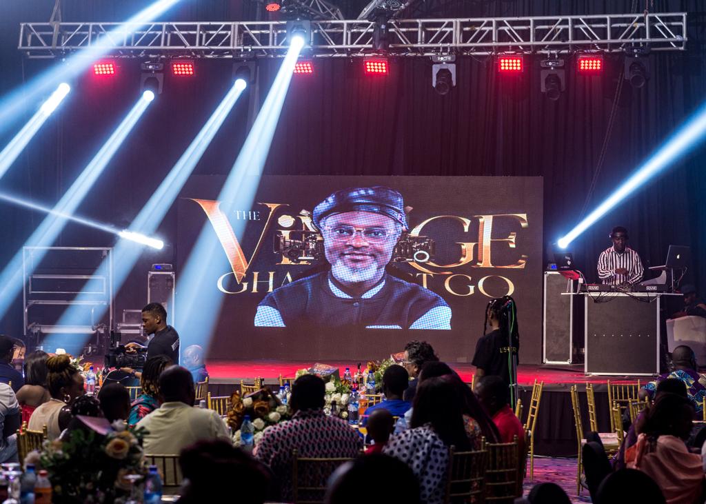 Night Of Excitement And Laughter As I Go Dye, Akpororo, AY Crack Abuja Residents -