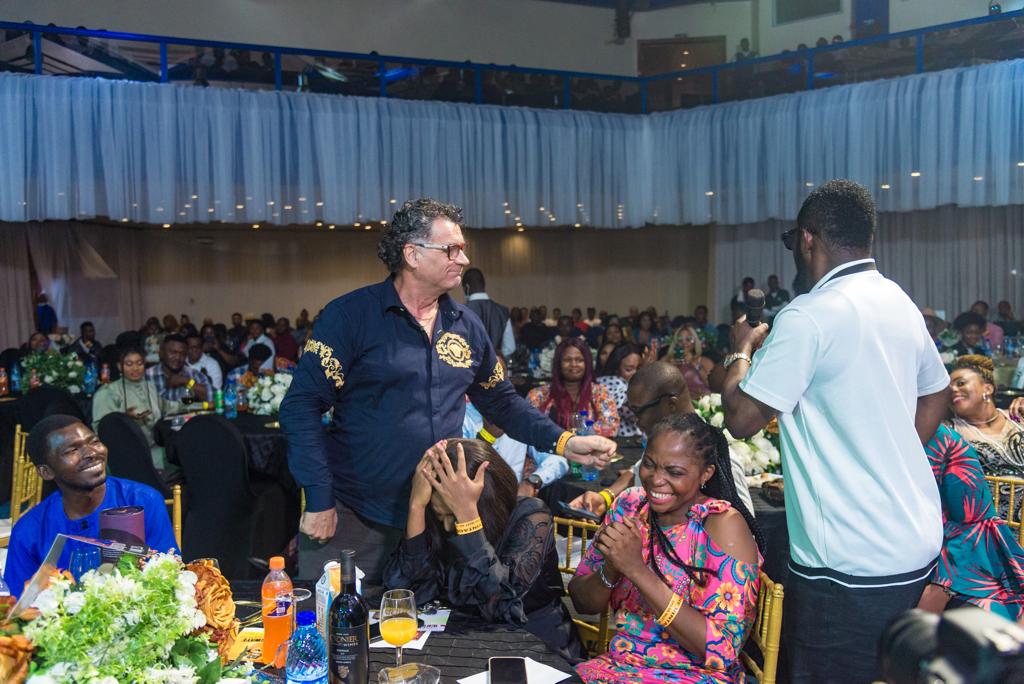 Night Of Excitement And Laughter As I Go Dye, Akpororo, AY Crack Abuja Residents -