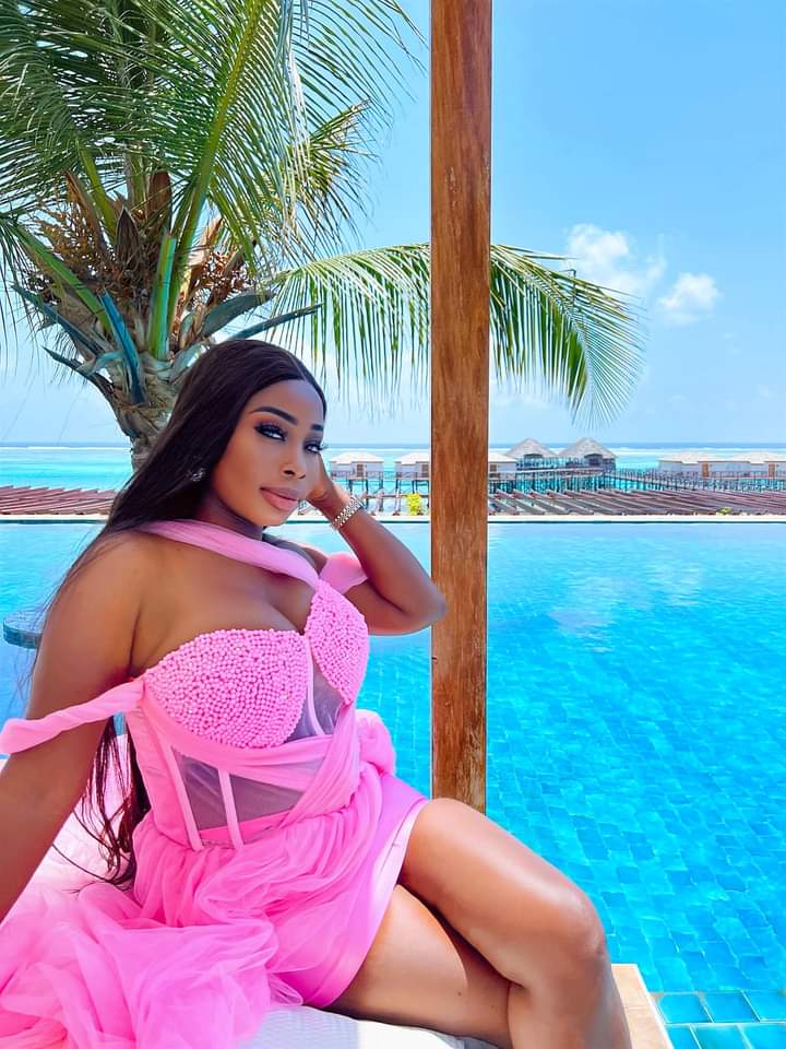 Bayelsa female welder Celebrates birthday outside the country as she enjoys herself in a vacation