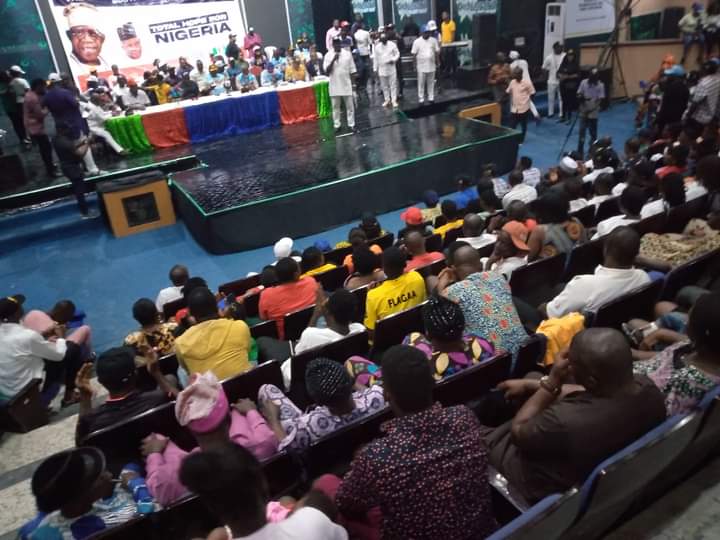 PASTOR REUBEN INAUGURATES CROSS RIVER STATE CHAPTER OF THE ASIWAJU GROUP TAG, SHUTDOWN THE CULTURAL CENTRE FOR TINUBU