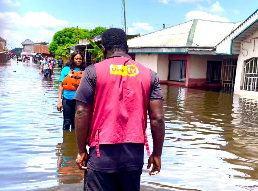 MISS NOLLYWOOD INTERNATIONAL 2022 QUEEN KARINA SIMON PORIPO SUPPORT FLOOD VICTIMS AS SHE EMBARKED ON FLOOD ASSESSMENT TOUR.