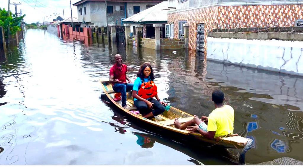 MISS NOLLYWOOD INTERNATIONAL 2022 QUEEN KARINA SIMON PORIPO SUPPORT FLOOD VICTIMS AS SHE EMBARKED ON FLOOD ASSESSMENT TOUR.