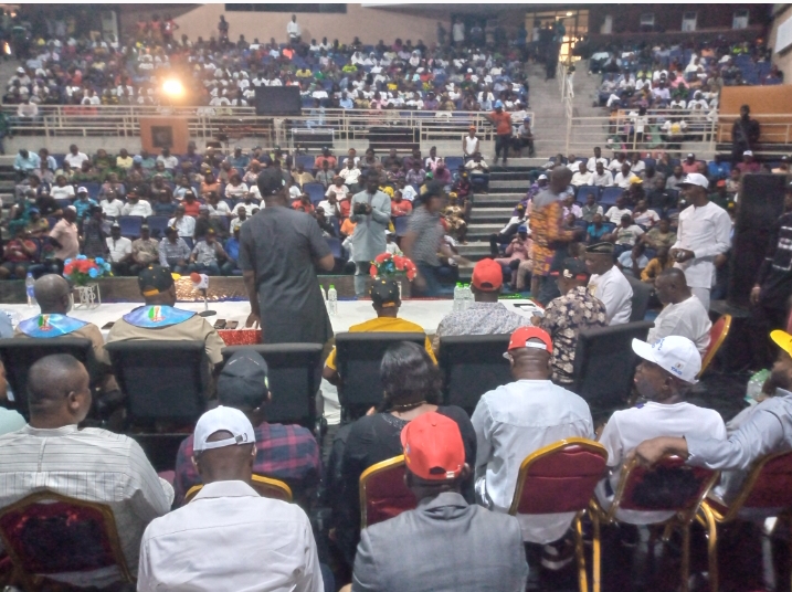 PASTOR REUBEN INAUGURATES CROSS RIVER STATE CHAPTER OF THE ASIWAJU GROUP TAG, SHUTDOWN THE CULTURAL CENTRE FOR TINUBU