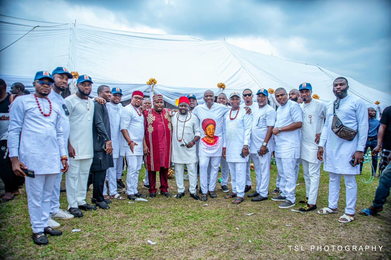 Money Carnival: Cash Drops In Bundles As Late Mrs Ejere Finally Goes Home