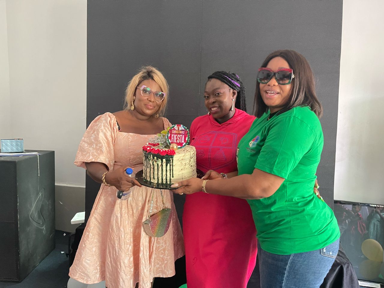 Actress Imade Osawaru Leads Mission Feed Foundation To Celebrate Christmas Fiesta In Lagos.*