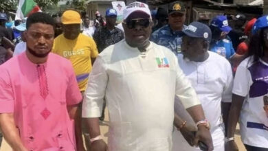 CHIEF PASTOR REUBEN BAGS AWARD AS THE PHILANTHROPIST OF THE YEAR.