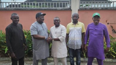 CHIEF PASTOR REUBEN OFFICIALLY RECEIVED THE AMASSOMA BIG FISH HON. OGBOMO TO THE WINNING PARTY APC AS HE DEFECTED WITH HUNDREDS OF HIS FOLLOWERS.