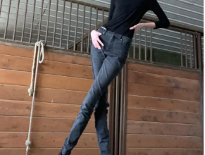 Woman with world’s longest legs reveals dating struggles