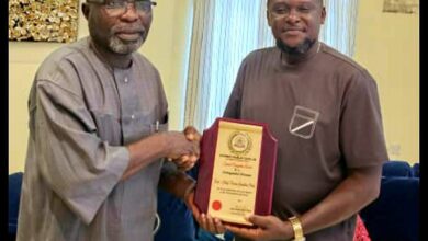 GSS Odi Alumni Association Strengthens Ties with Chief Kwame Okehs.