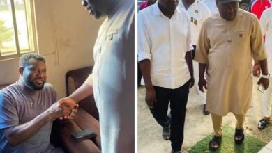 Barr George Alabh Turnah Mon, PDP Acting Chairman Bayelsa State, paid a surprise visit to Hon Sobre Appah at his residence.