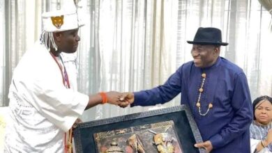 PHOTOS: VISIT OF THE ỌỌNI OF IFẸ‌ TO DR. GOODLUCK JONATHAN GCFR, GCON IN YENAGOA