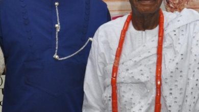 Abuja-based Entertainer, Washington Commiserates with CEO Amanda Group on Father’s Death