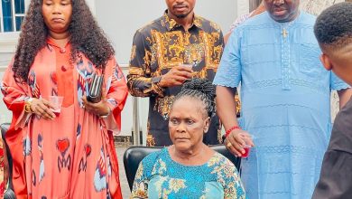 Reuben Wilson Celebrates Mother at 81 with Surprise Early Morning Party